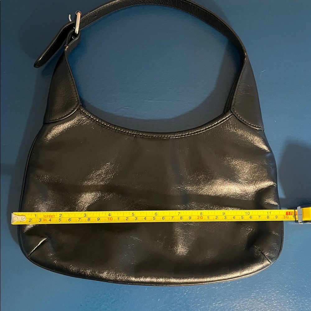 Vintage Banana Republic Classic Black Leather Shoulder Bag - Picture 12 of 16